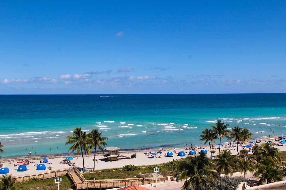 Design Suites Hollywood Beach Resort Exterior photo