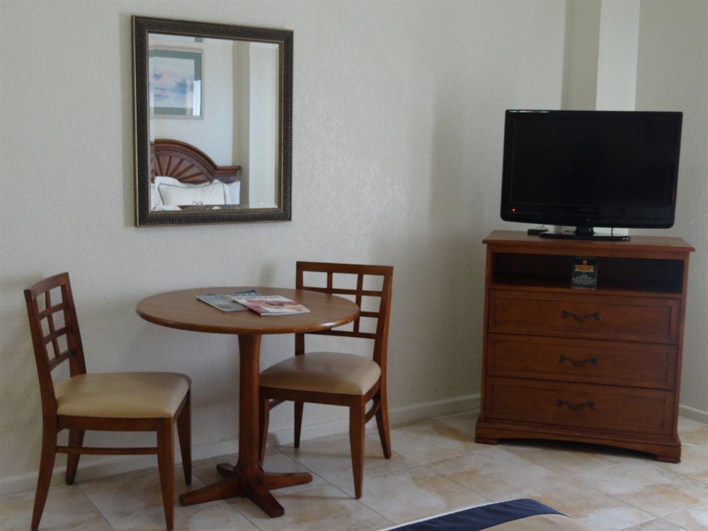 Design Suites Hollywood Beach Resort Exterior photo