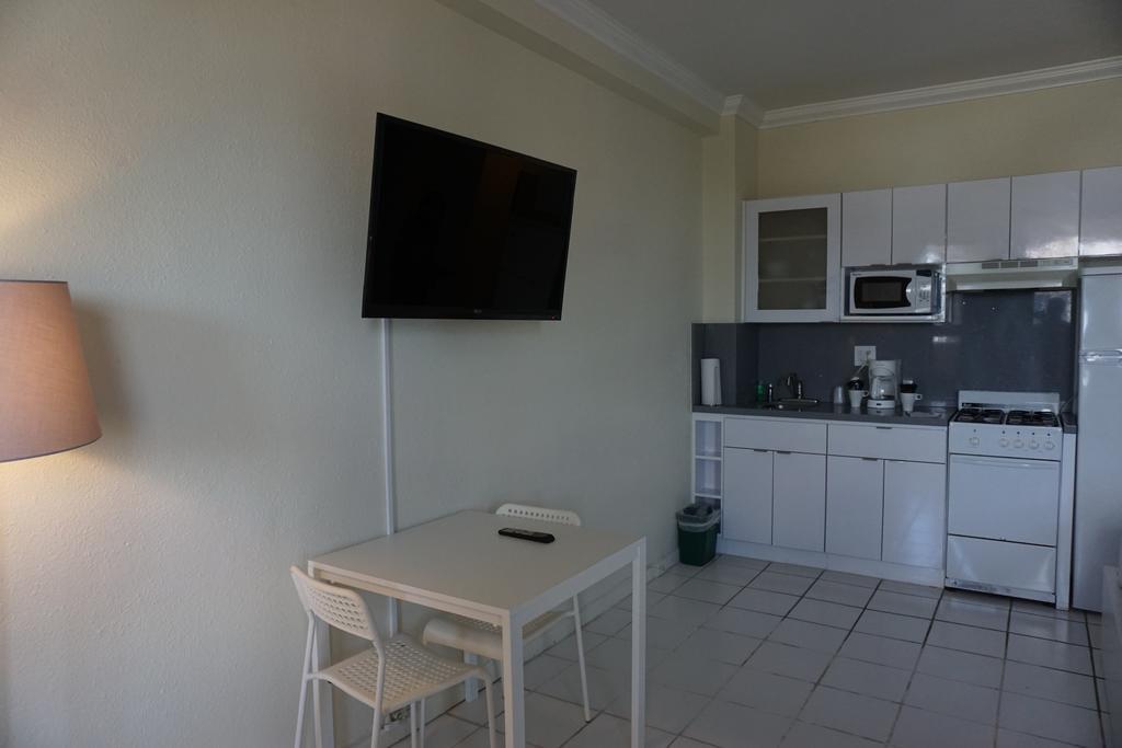 Design Suites Hollywood Beach Resort Exterior photo