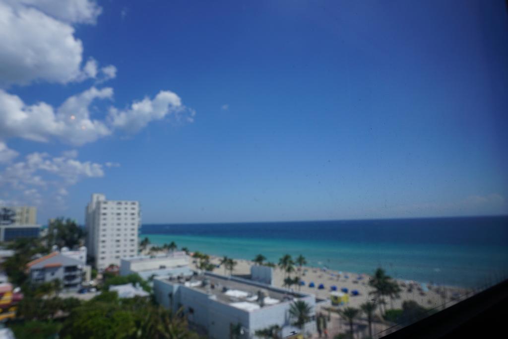 Design Suites Hollywood Beach Resort Exterior photo
