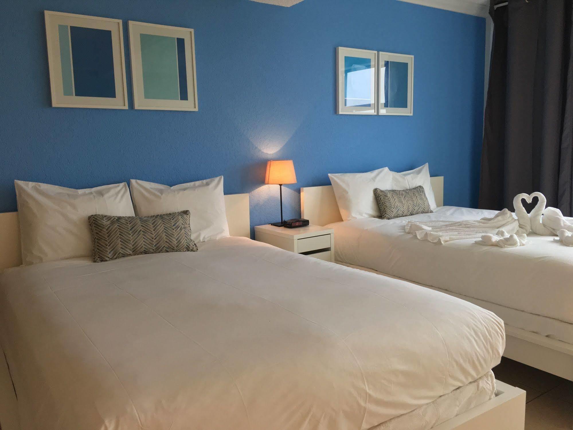 Design Suites Hollywood Beach Resort Exterior photo